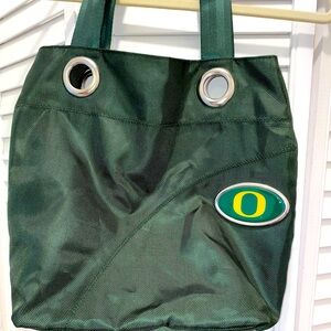 UNIV. of OREGON DUCKS “Nylon Tote” 13.5x14” Green w/Yellow”0” Zip Pockets NWOT